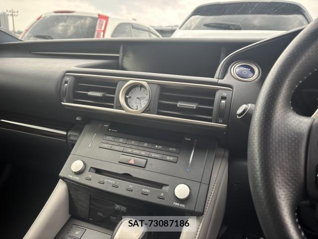 Lexus RC 2014-09 8072139-8