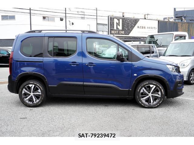 Peugeot Rifter 2021-03 8071926-4