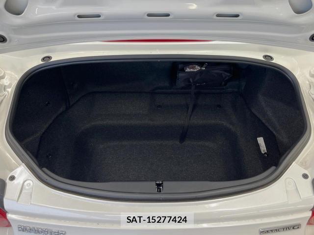Mazda ROADSTER 2022-01 8070849-11