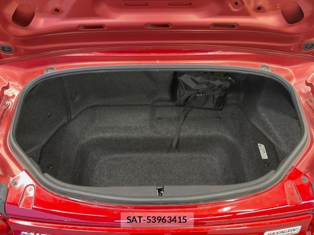 Mazda ROADSTER 2015-07 8070850-9