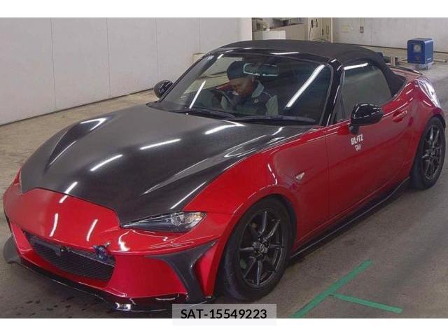 Mazda ROADSTER 2015-06 8072060-1
