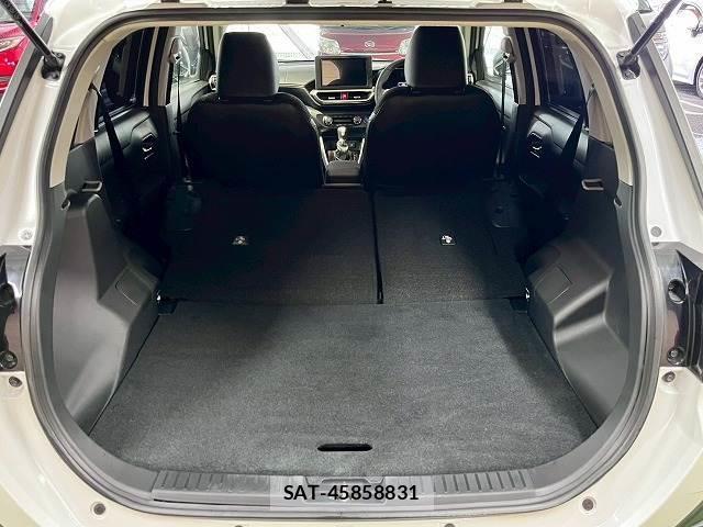 Daihatsu ROCKY 2021-11 8072315-17