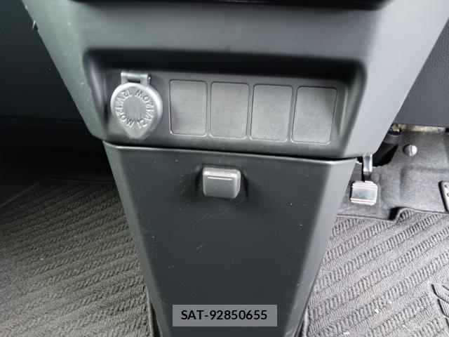Toyota ROOMY 2025-02 8070954-17