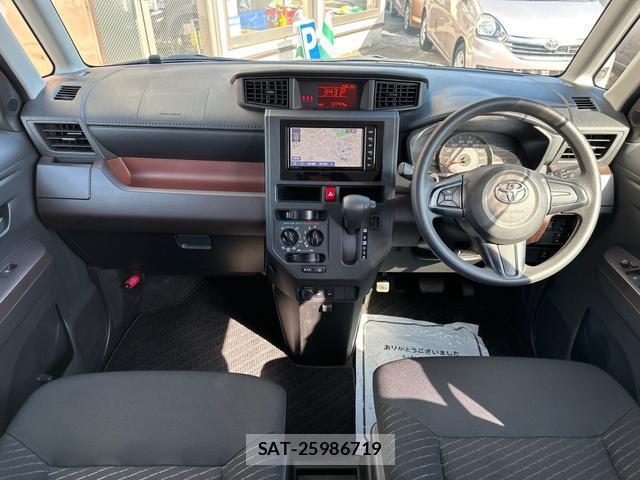 Toyota ROOMY 2020-07 8071518-1