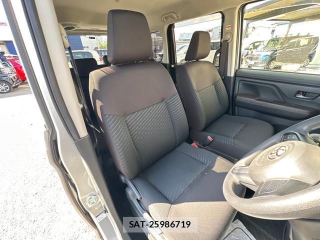 Toyota ROOMY 2020-07 8071518-11