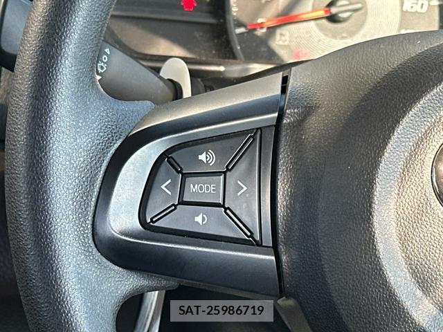 Toyota ROOMY 2020-07 8071518-17