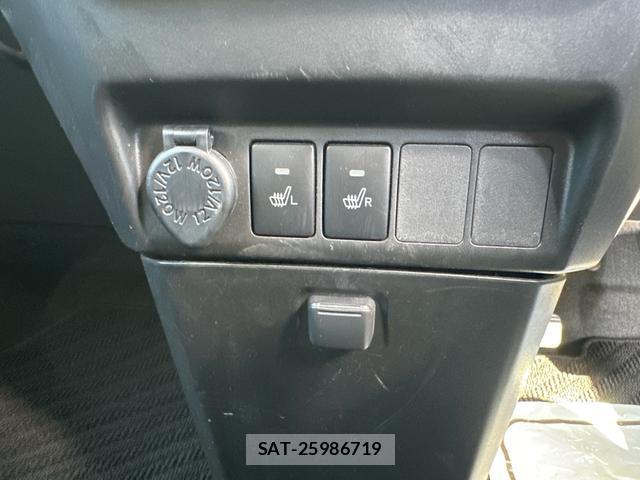 Toyota ROOMY 2020-07 8071518-9