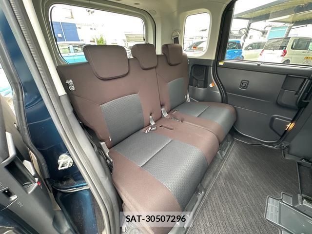 Toyota ROOMY 2022-07 8071527-14