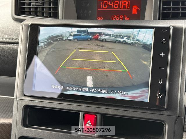 Toyota ROOMY 2022-07 8071527-4