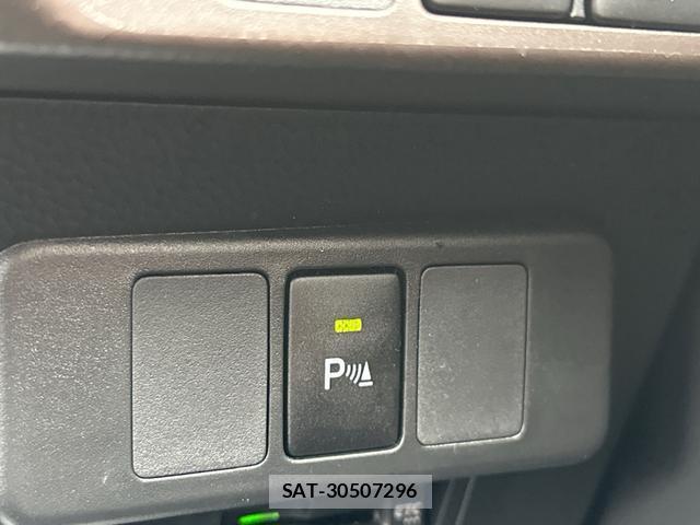 Toyota ROOMY 2022-07 8071527-8