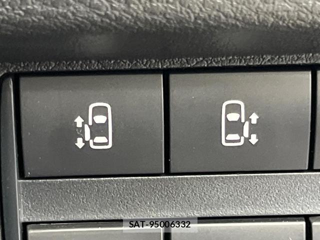 Nissan ROOX 2025-07 8070941-2