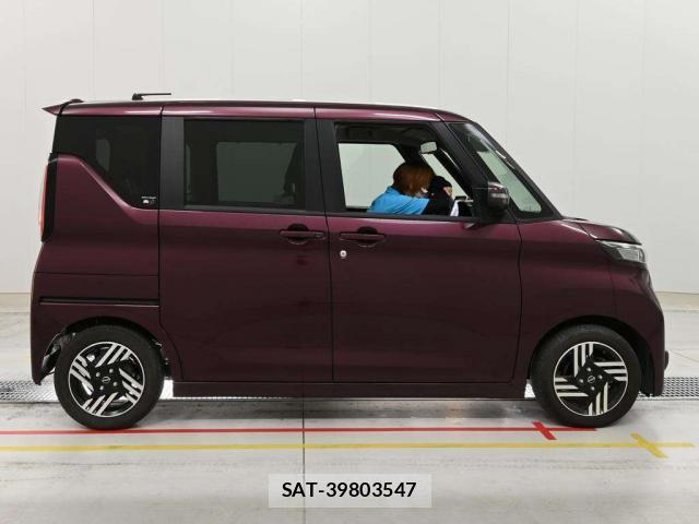 Nissan ROOX 2023-11 8071105-7