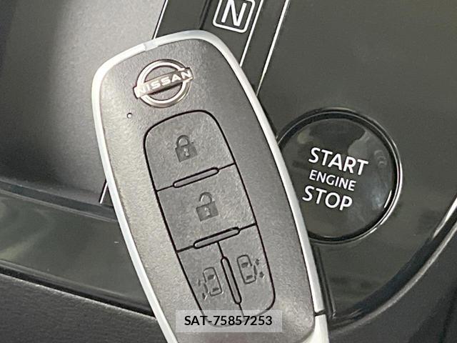 Nissan ROOX 2026-03 8071376-6
