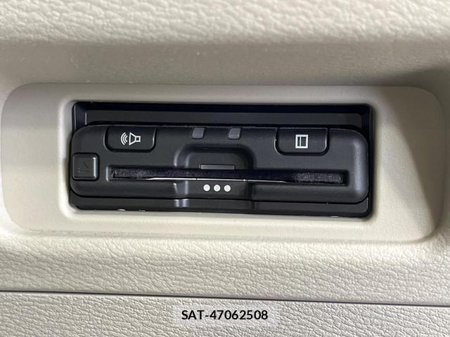 Nissan ROOX 2022-02 8071724-6
