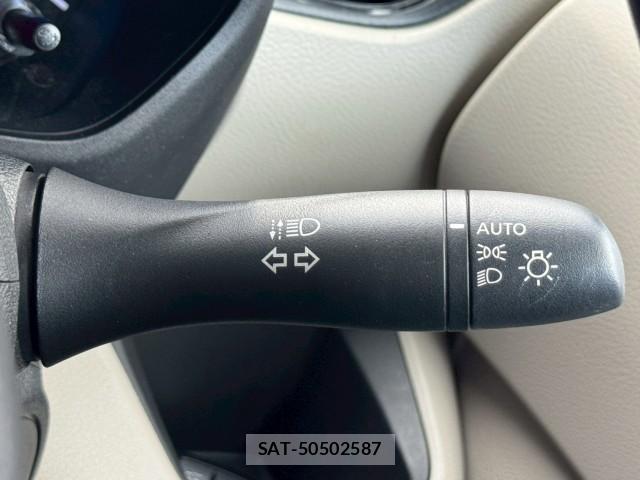 Nissan ROOX 2020-07 8072245-12