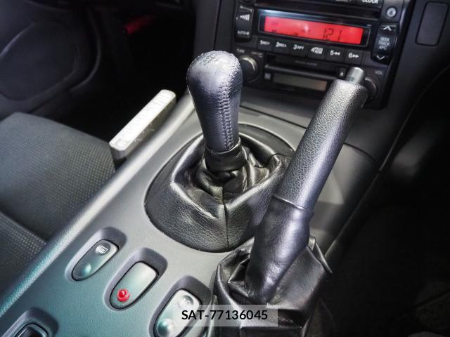 Mazda RX-7 2001-01 8071061-4