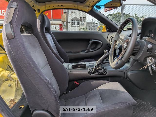 Mazda RX-7 1997-12 8071562-17