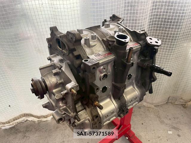 Mazda RX-7 1997-12 8071562-7