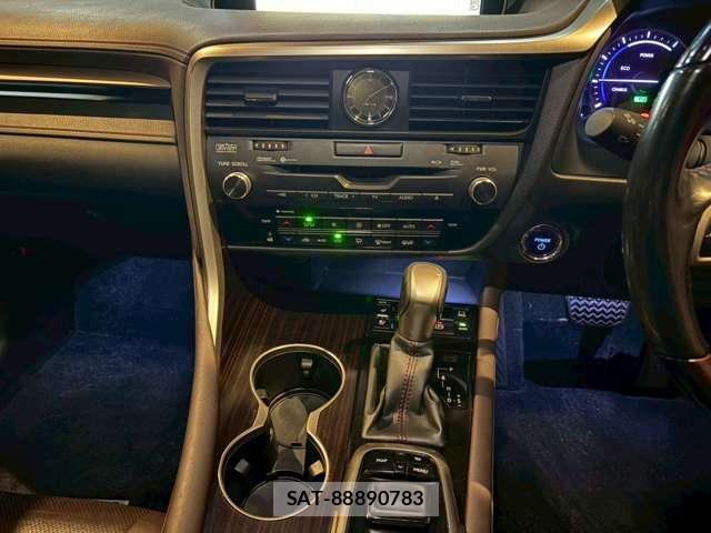 Lexus RX 2016-08 8071020-13