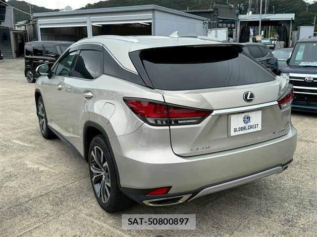 Lexus RX 2021-03 8072064-12