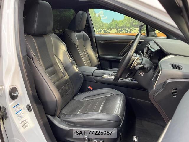 Lexus RX 2017-10 8072227-7