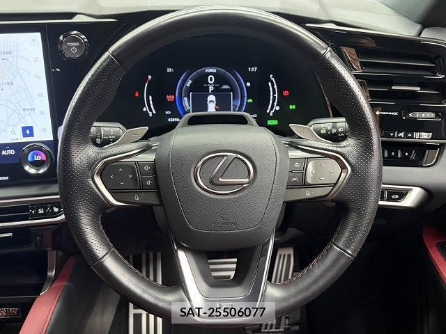 Lexus RX 2023-05 8072361-12