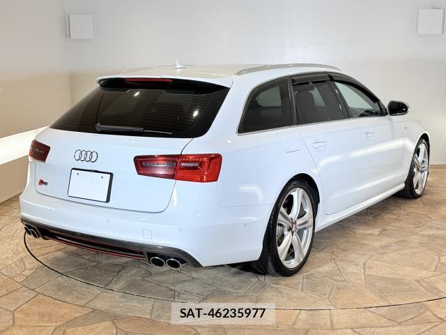 Audi S6 2013-07 8072323-2