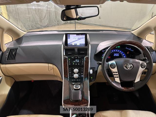 Toyota SAI 2013-10 8071701-6