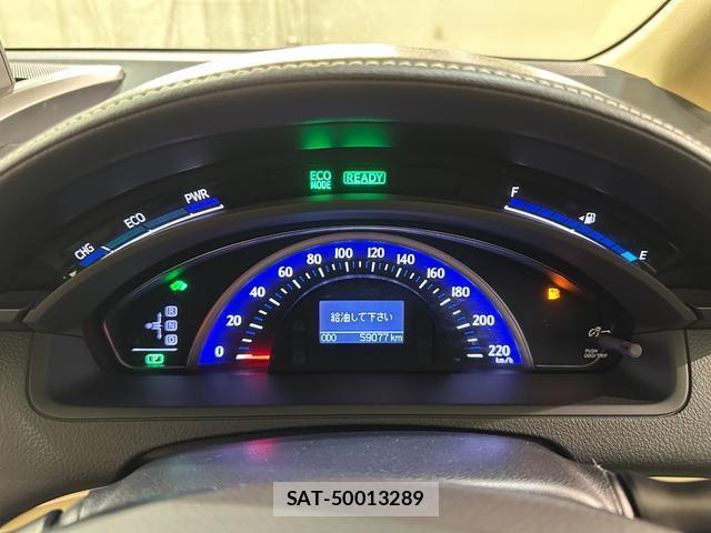 Toyota SAI 2013-10 8071701-8
