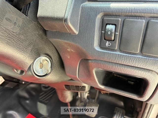 Subaru SAMBAR 2010-06 8071625-16
