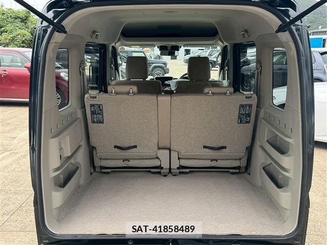 Mazda SCRUM WAGON 2023-05 8072061-6