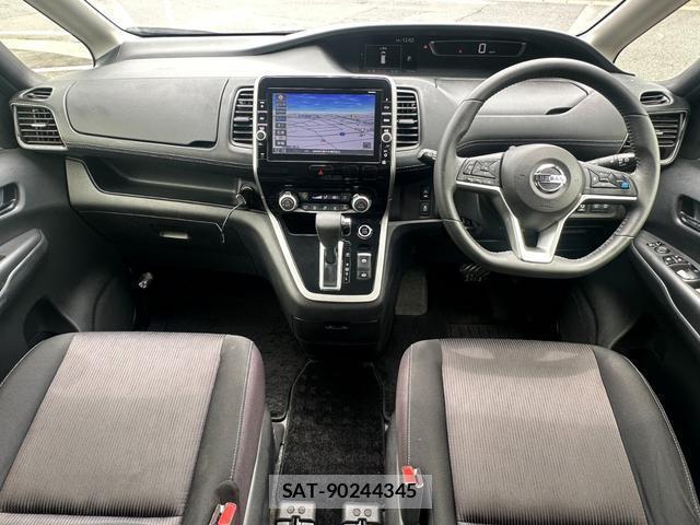 Nissan SERENA 2017-03 8070874-2