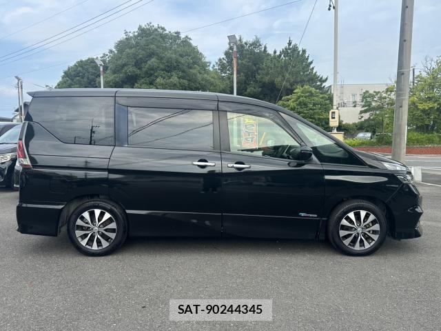 Nissan SERENA 2017-03 8070874-3