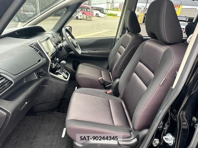 Nissan SERENA 2017-03 8070874-5