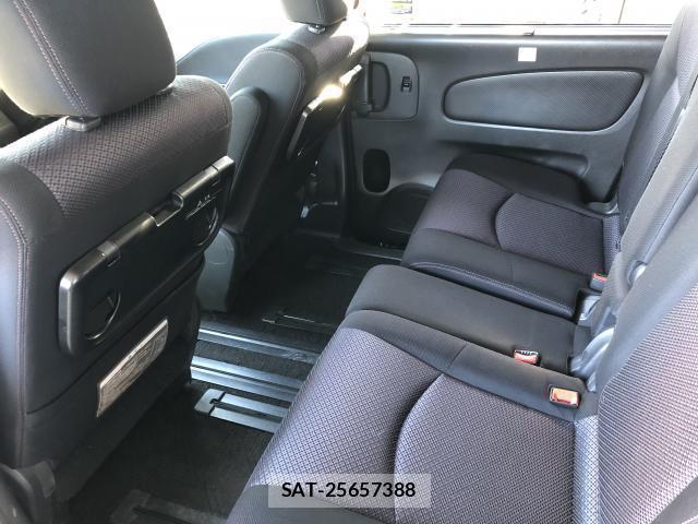 Nissan SERENA 2013-09 8071196-10