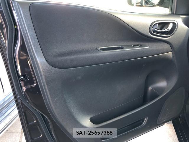 Nissan SERENA 2013-09 8071196-12