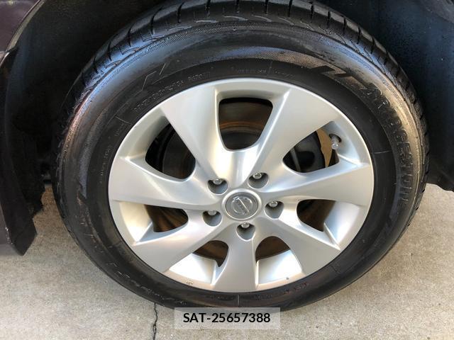 Nissan SERENA 2013-09 8071196-18
