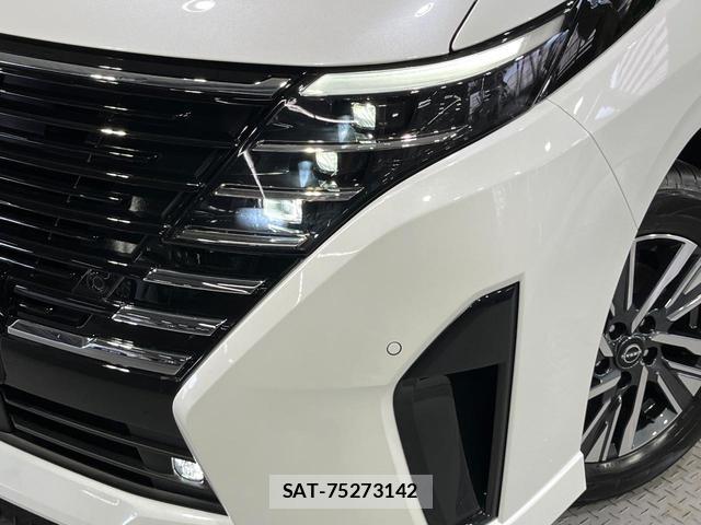 Nissan SERENA 2025-12 8071212-11
