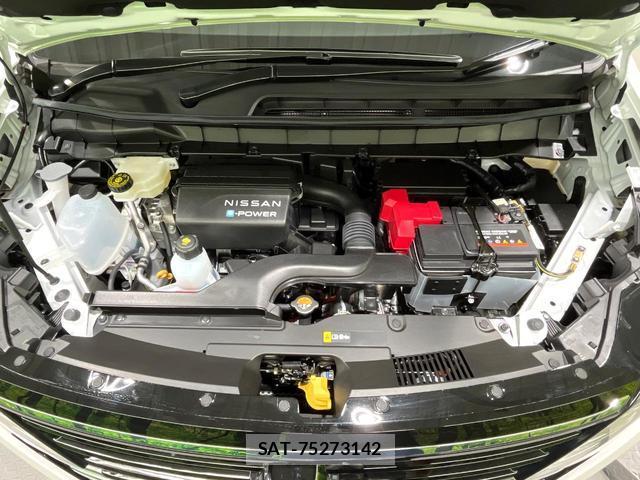 Nissan SERENA 2025-12 8071212-17