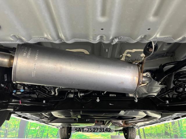 Nissan SERENA 2025-12 8071212-18