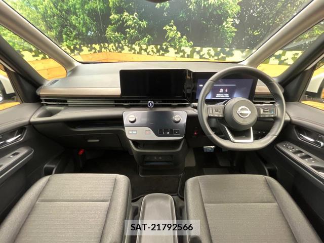 Nissan SERENA 2025-03 8071342-1