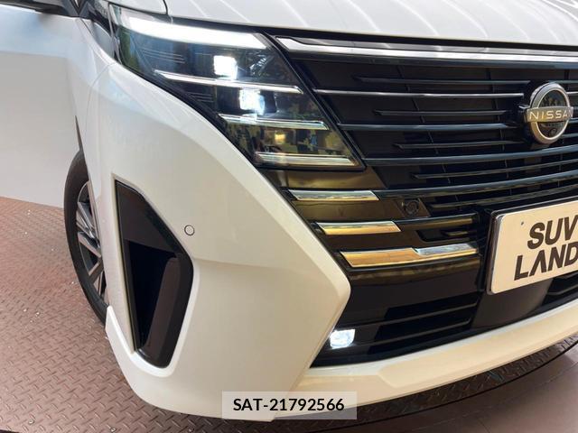 Nissan SERENA 2025-03 8071342-11