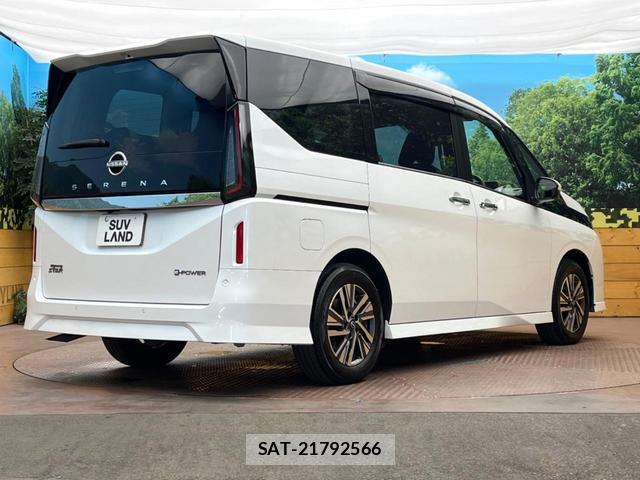 Nissan SERENA 2025-03 8071342-16