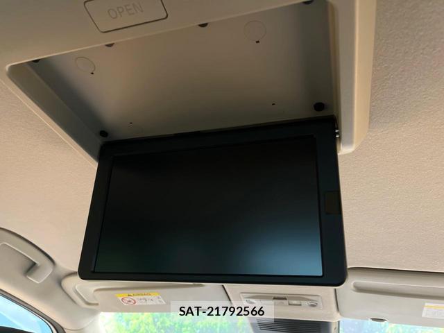 Nissan SERENA 2025-03 8071342-2