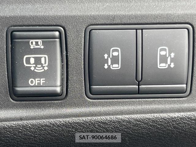 Nissan SERENA 2016-12 8071614-6