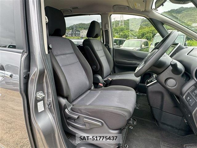 Nissan SERENA 2022-07 8072063-19