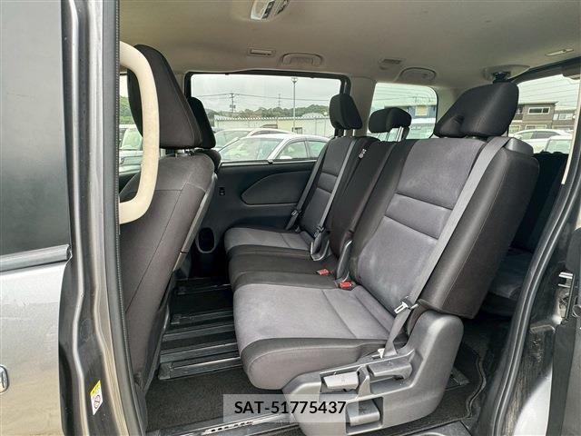 Nissan SERENA 2022-07 8072063-5