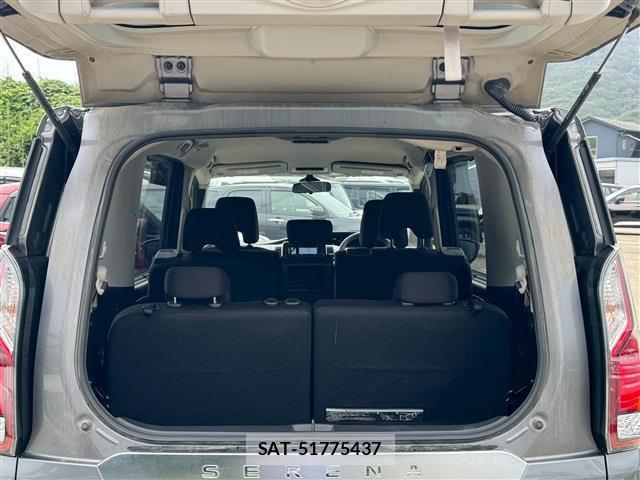 Nissan SERENA 2022-07 8072063-9