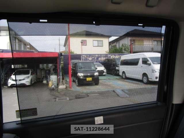 Nissan SERENA 2023-06 8072102-10