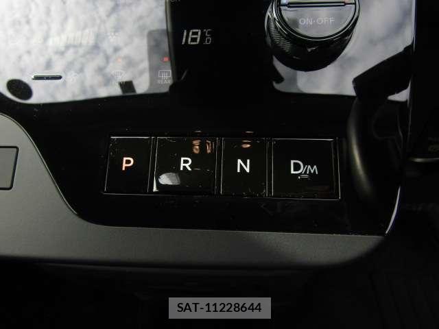 Nissan SERENA 2023-06 8072102-11
